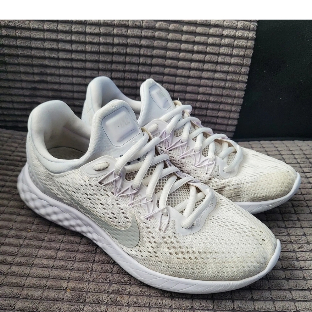 Nike LUNAR SKYLUX White 5 uk 38 eu 7.5 US run easy support trainers - Picture 4 of 9